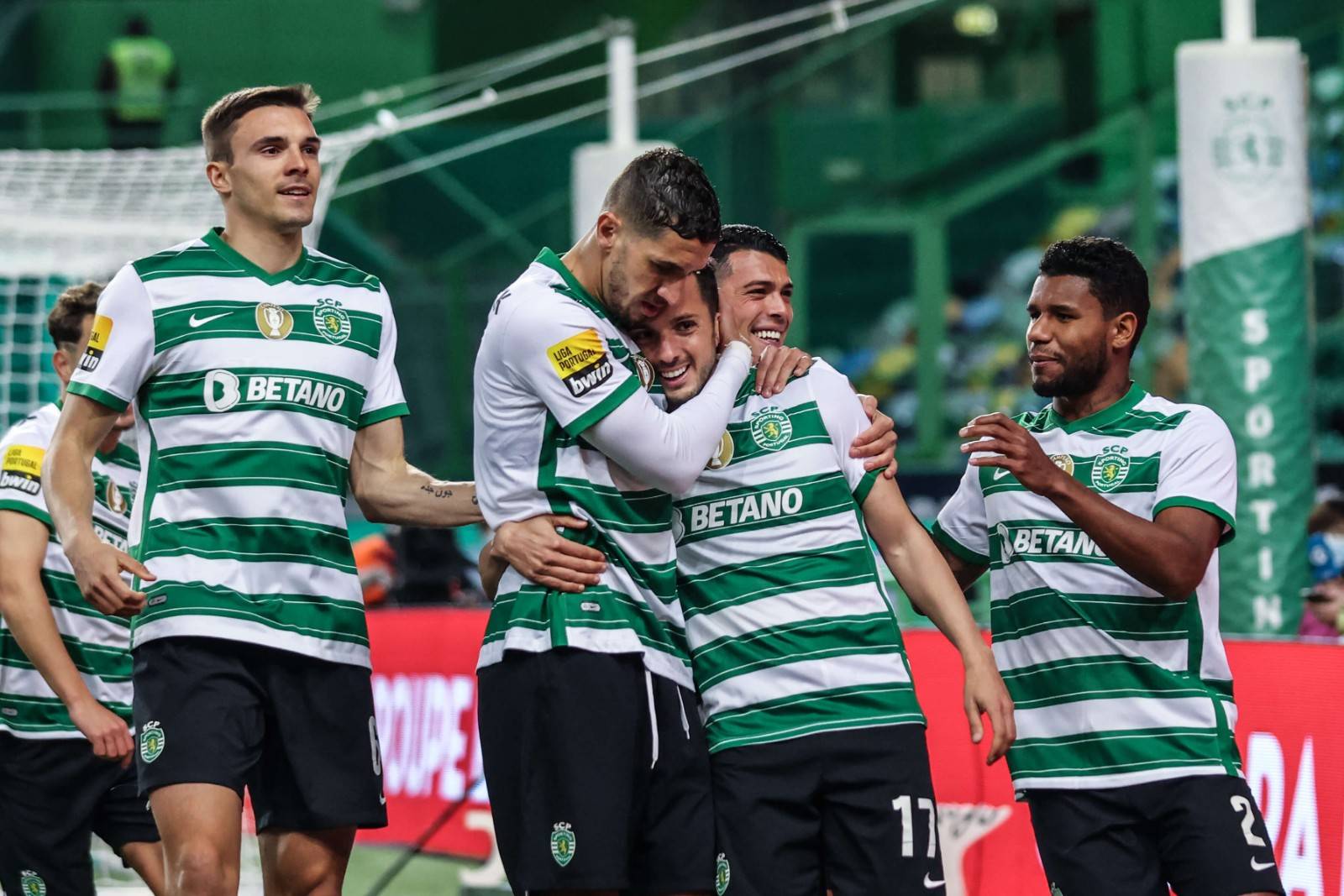 Sporting CP home jersey